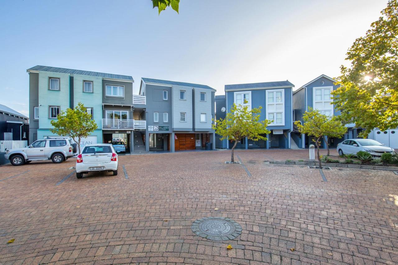 Thesen Harbour Town Apartments @ Beautiful Knysna Villas מראה חיצוני תמונה