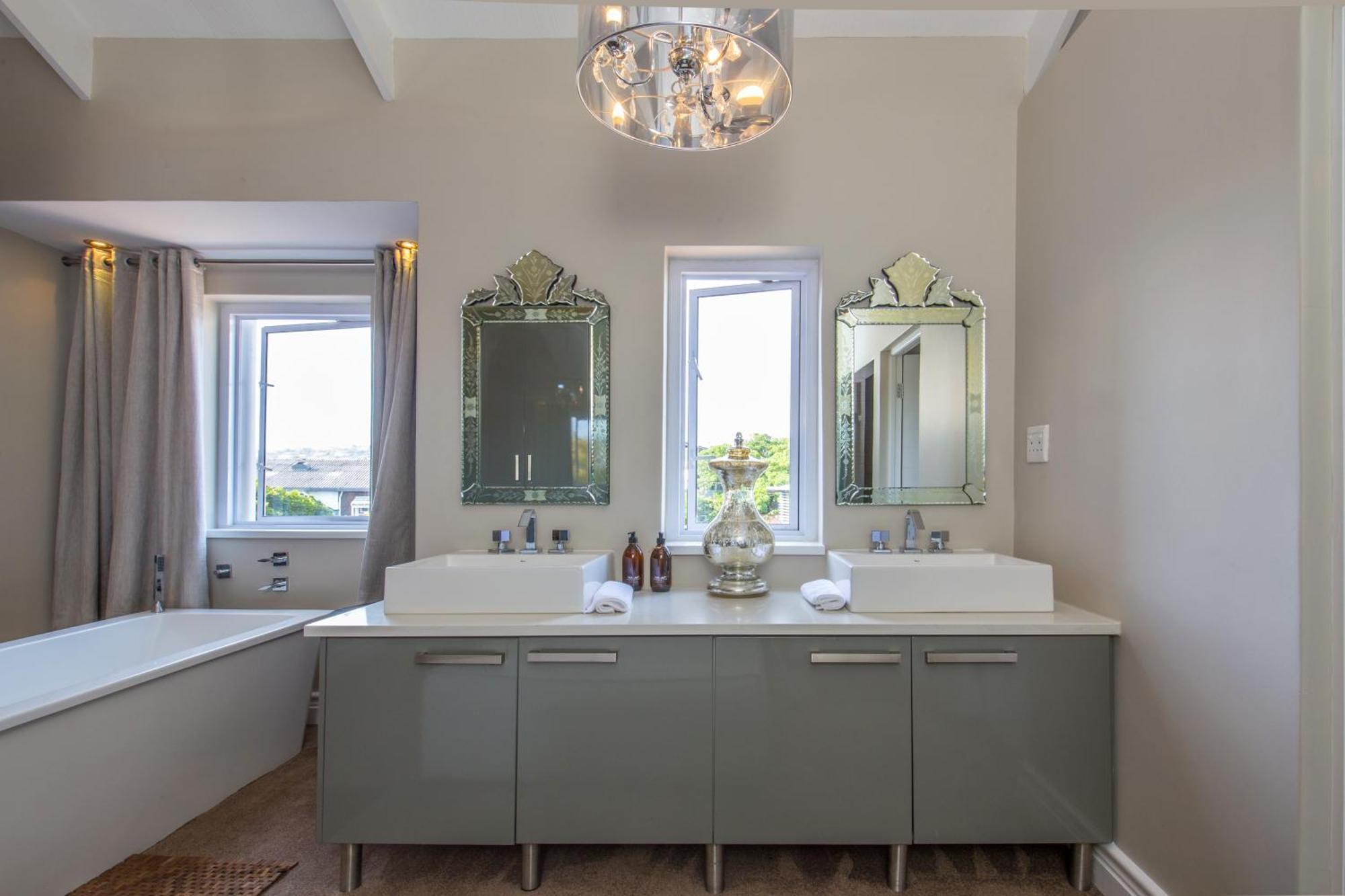 Thesen Harbour Town Apartments @ Beautiful Knysna Villas חדר תמונה
